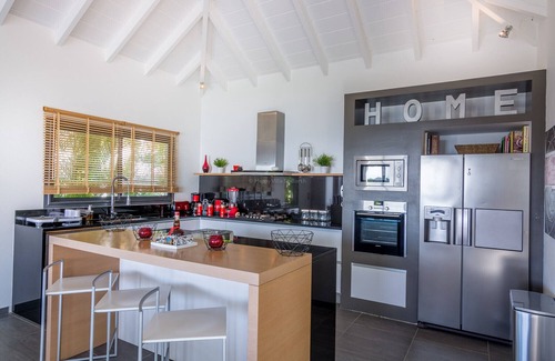 Camaruche Villa | Villa Valley (2 bedrooms)