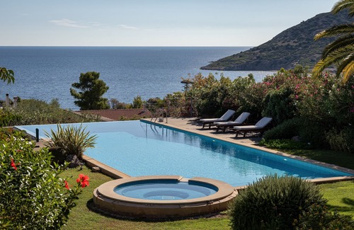 Anavyssos Villa | Villa Valli Athenian Riviera