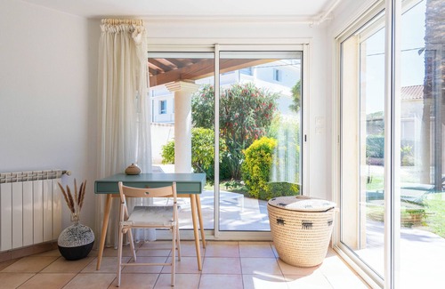 Miramar Villa | Villa Var, swimming pool, 200m from the sea, quiet, close to everything on foot