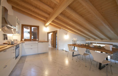 Vignola Apartment | Villa Vecchio Mulino, Cremia, Italy