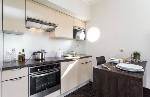 Villeneuve-Loubet Apartment | Villa Velvet