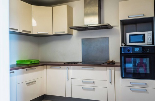 L'Etang-Sale Villa | Villa vetyvers