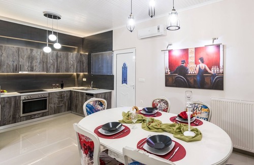 Gaitanion Villa | Villa Vineyard - 2-bedroom villa with private grounds, swimming pool and Jacuzzi.