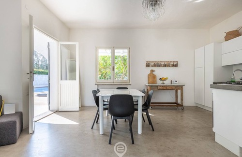 Sarroch Villa | Villa Virago