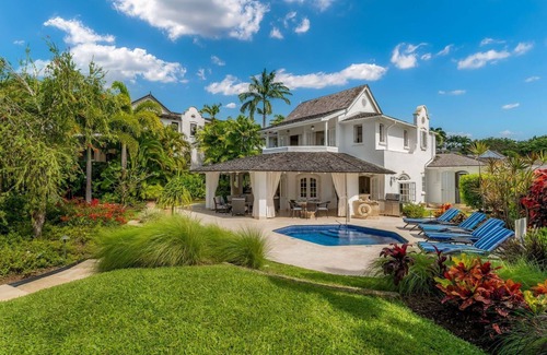 Westmoreland Villa | Villa with Pool and Golf Views - Villa Grove