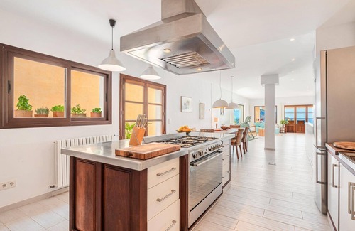 Puerto de Soller House | Villa with pool, dream view of harbour and sea