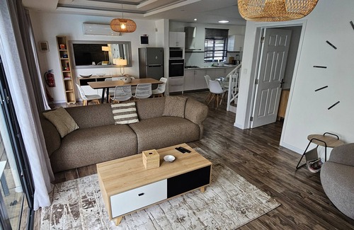 Trou aux Biches Villa | Villa with pool 5 minutes from the beach!