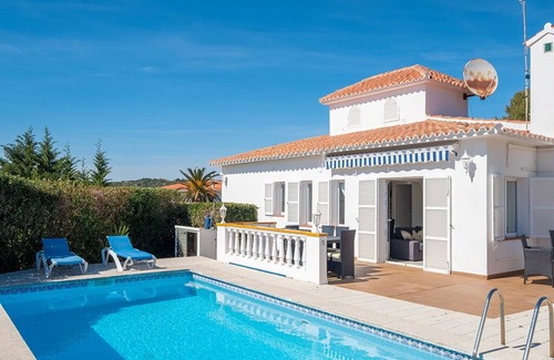 Es Canutells House | Villa with pool next to the beach in Es Canutells, Minorca