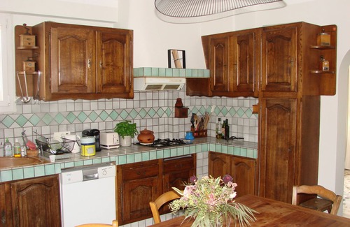 Pertuis House | Villa with pool near town center, Luberon