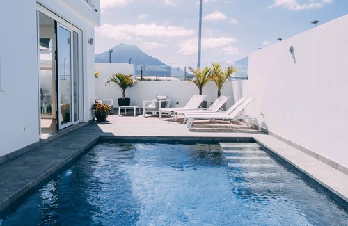 Armenime Villa | Villa with private heated pool
