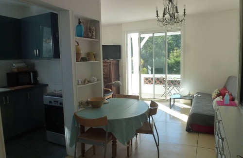 Le Pradet Villa | Villa with private pool . Seaside and countryside. Beach 10 min walk.