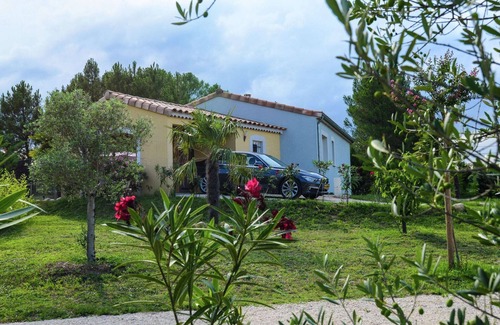 Sampzon Villa | Villa with private pool near the river Ardèche
