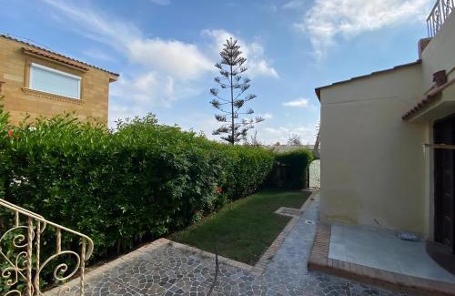 Borg el Arab Villa | Villa with Roof, Private Garden and Backyard in North Coast - Families Only فيلا مستقلة الساحل الشمالي - عائلات فقط