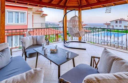 Faralya Villa | Villa with Shared Pool and Jacuzzi in Seydikemer