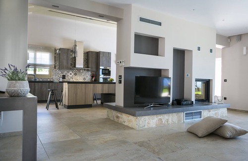 Kaligata Villa | VILLA YLENIA/EXCLUSIVE LUXURY VILLA/INFINITY SWIMMING POOL/AMAZING SEA VIEW!
