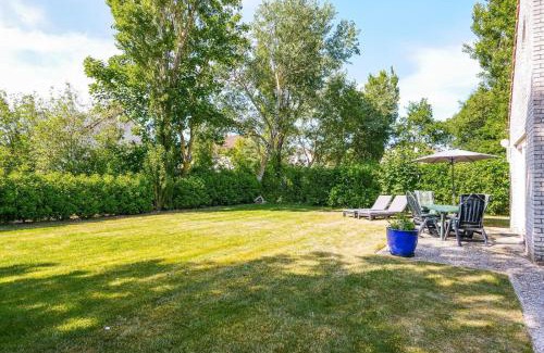 Julianadorp aan zee House | Villa Zeewind met sauna - Landal park Ooghduyne Julianadorp aan Zee