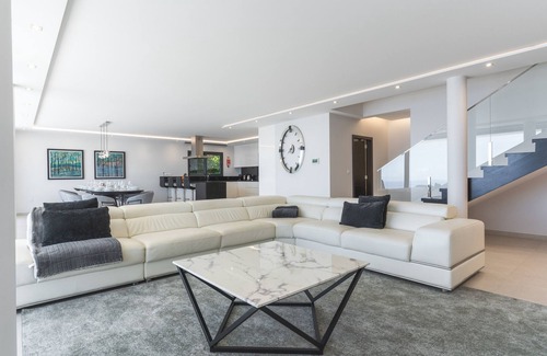 Tabua Villa | Villa Zenha by Atlantic Holiday