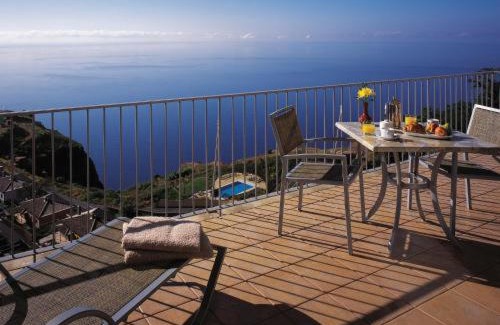 Camara de Lobos Resort | Village Cabo Girao