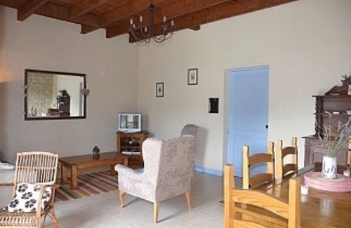Beauville House | Village House with garden and private pool in a charming Bastide Village