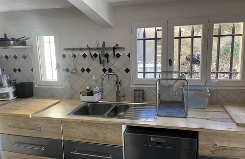 Ansouis House | Village house with heated pool in the Luberon for 14 people