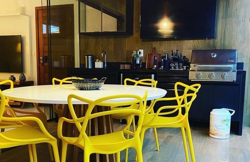 Itacimirim Apartment | Village on the sand in Itacimirm, quiet and reserved beach (not very popular).