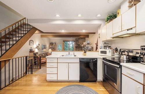 McHenry House | Villages of Wisp 13 Lakeview Court
