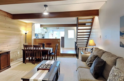 McHenry House | Villages of Wisp 14 Winding Way