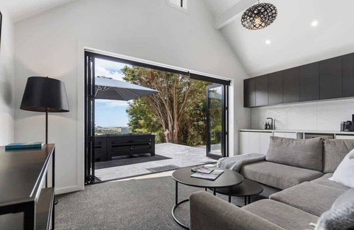 Mangawhai Villa | Villas 1 & 2: Side-by-Side Villas – 2 Luxe Retreats for Friends or Couples