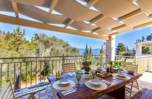 Rantatika Villa | Villas Muscalas by Konnect, 200m from the Beach