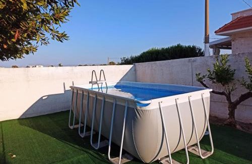 Specchiarica House | Villetta Misia con Piscina a 350 mt dalla spiaggia Specchiarica di San Pietro in Bevagna
