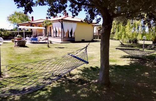 Pescia Romana House | Villetta Podere Garibaldi