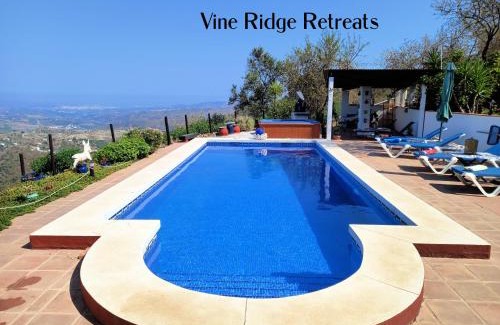 Comares Apartment | Vine Ridge Studio and Apartment