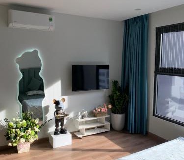 Tu Liem Bed & Breakfast | VinhomesSmartcity- Cat Homestay