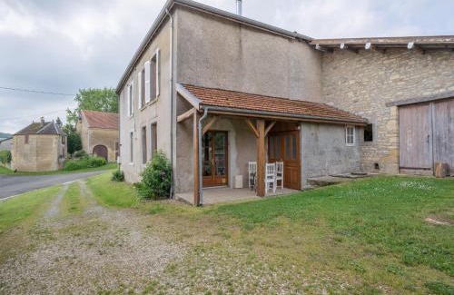Nouart House | Vintage Holiday Home in Nouart, cleaning included