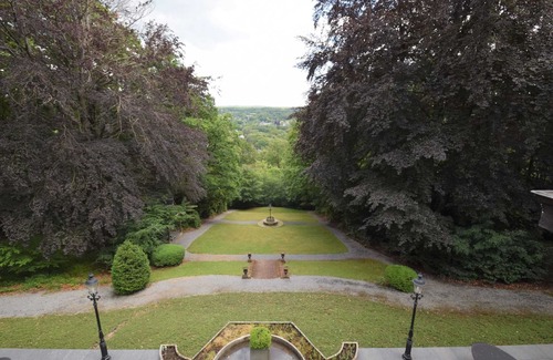 Creppe Villa | Vintage Villa with Hot Tub & Infrared Sauna in Ardennes