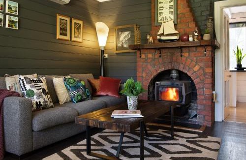 Hepburn Springs House | Viola- cottage retreat in Hepburn Springs