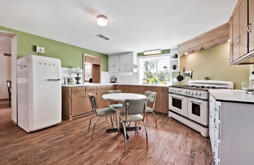 Fayetteville House | Violet's Farmhouse | Brand New Historic-Inspired Farmhouse