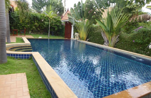 Rayong Villa | VIP Chain Resort Pool Villa