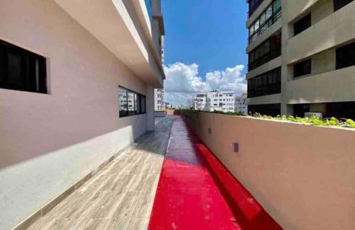 La Julia Apartment | VIP DELUXE SUITE AND TOWER E11 POOL GYM SAUNE WIFE