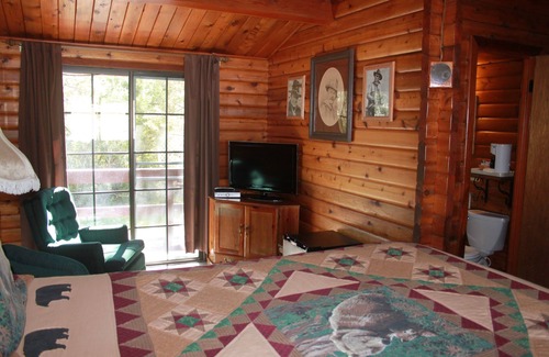 Bridgeport Hotel | Virginia Creek Settlement