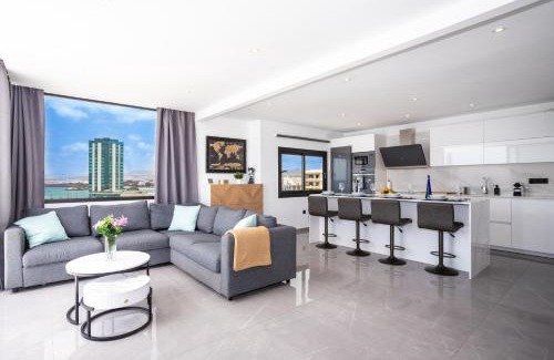 Arrecife Apartment | Vista Azul Penthouse