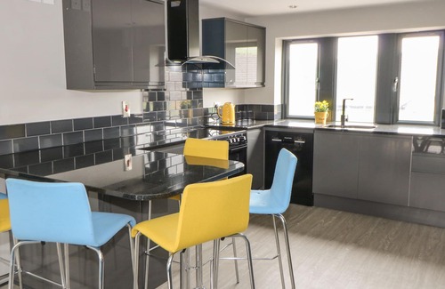 Meltham Cottage | Vista Tasso
