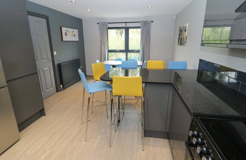 Meltham Cottage | Vista Tasso