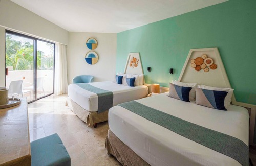 Playacar Zona Hotelera Resort | Viva Maya by Wyndham, A Trademark All Inclusive Resort