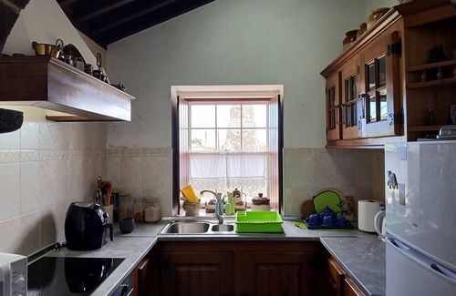 Ponta Delgada House | Víví's house where dreams can come true.