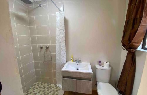 Bela-Bela Apartment | Vlakkieskraal FarmStay - Bosvark Cabin