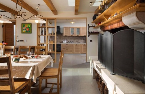 Kapelica House | Vlastelini by Interhome