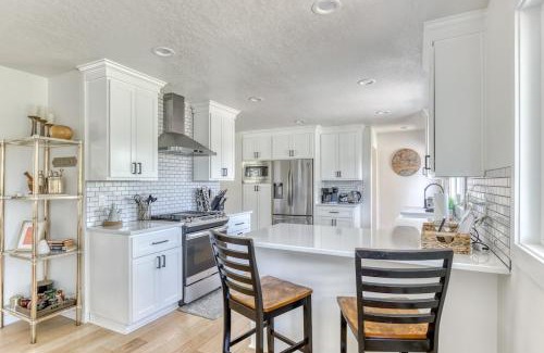 Rock Creek House | Vogel Vacation - Spacious Secluded, Hot Tub & Game Room