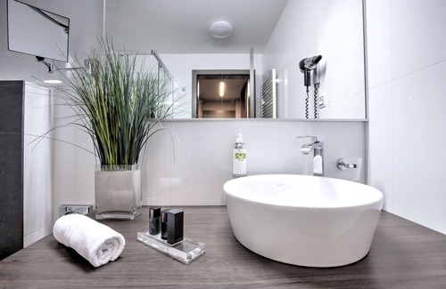 Jinonice Hotel | Volcano Spa Hotel