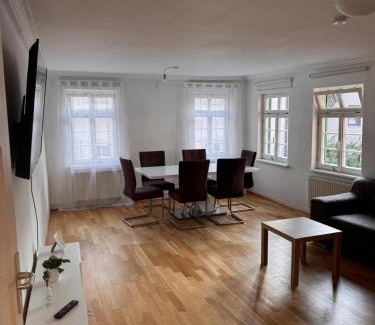 Herrenberg Apartment | Voll ausgestattetes Apartment direkt in der City